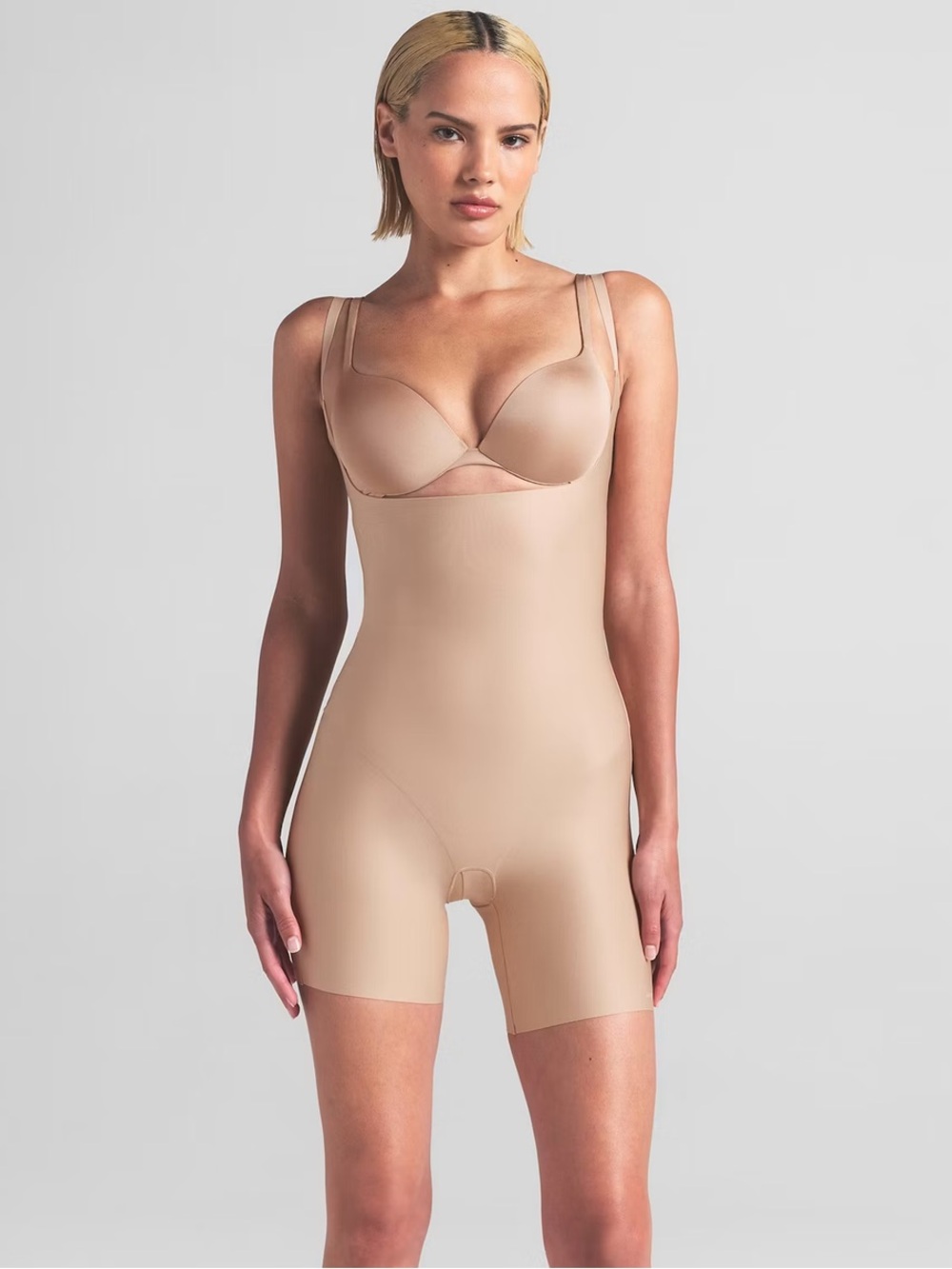 NWT SKIMS BODY OPEN BUST MID THIGH BODYSUIT | CLAY | SIZE MEDIUM